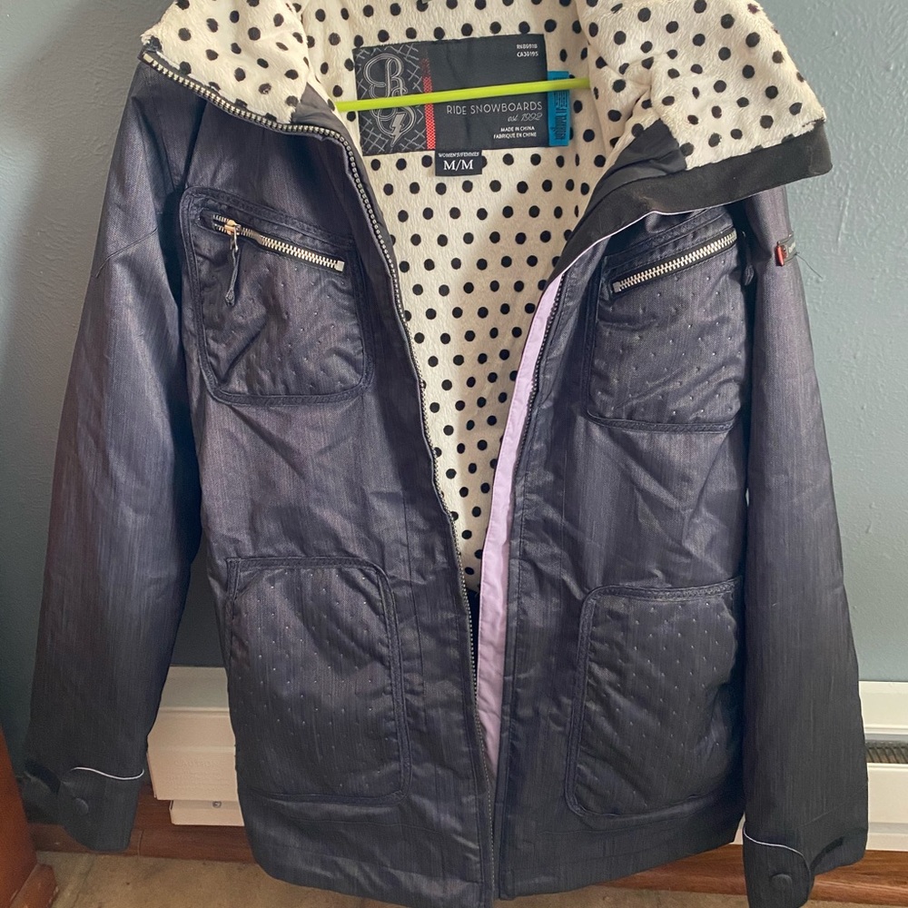 Snowboard jacket - Picture 2 of 5